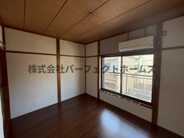 高野道1丁目戸建　賃貸の洋室|明るい洋室です