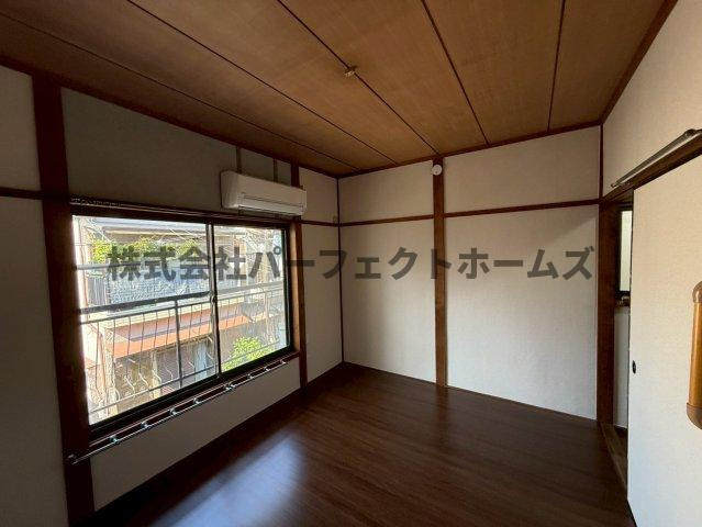 高野道1丁目戸建　賃貸の洋室|コンパクトで使いやすい洋室です