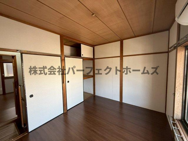 高野道1丁目戸建　賃貸の洋室|使い勝手のいい洋室です