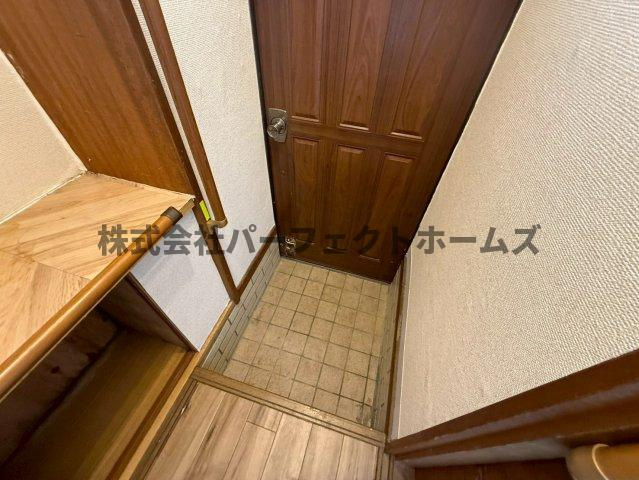 高野道1丁目戸建　賃貸の玄関|ゆったりとした玄関です