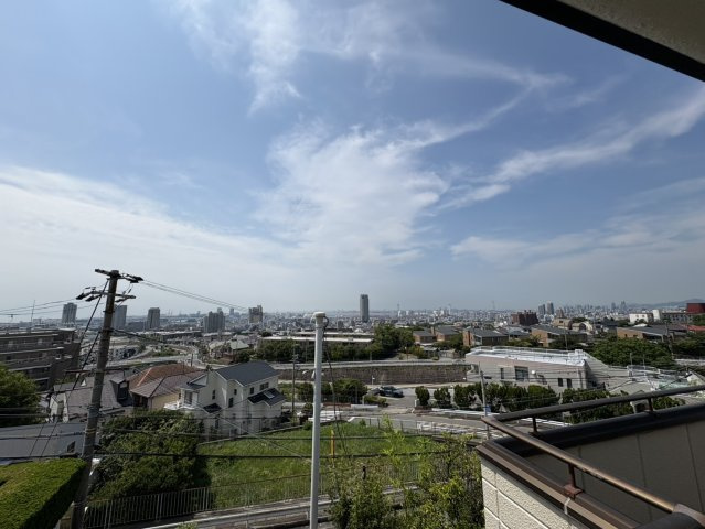 西岡本七丁目　中古戸建の展望