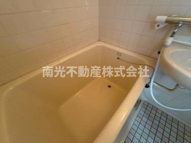 ベルジュネスの浴室