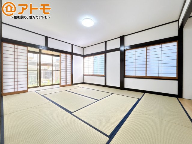 【和室】 | 沼津市大岡　中古一戸建て | 和室は客間としてはもちろん、家事の休憩やお子様のおむつ替えにもピッタリ♪