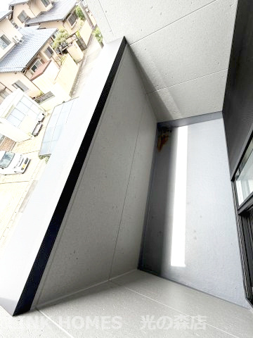 熊本市北区楠８丁目のアパートのバルコニー