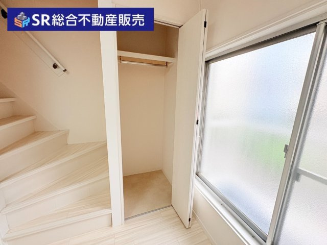 御厨2丁目中古戸建のバルコニー|当日予約も大歓迎です！土日祝、雨の日やお子様連れのお客様の送迎も可能ですのでお気になさらずお問合せ下さい。お仕事終わりのお時間にも柔軟に対応致しますのでお気軽にお申し付け下さいませ。