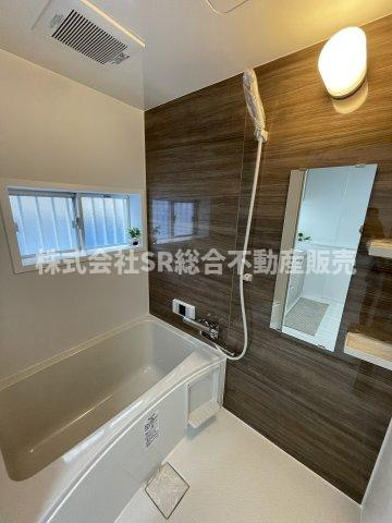 御厨2丁目中古戸建の浴室|ユニットバスも新調済♪キレイなお風呂で気持ちよく入浴できます！
