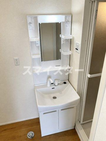鎌ケ谷市南初富１丁目のアパートの独立洗面台