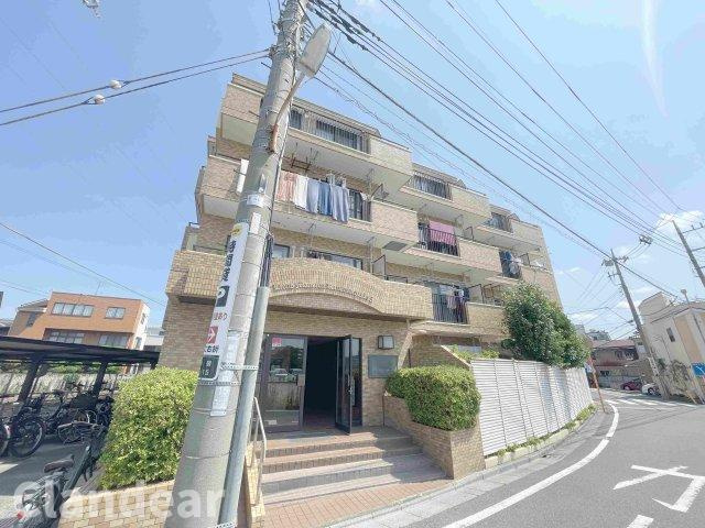 ライオンズマンション金町第5の外観|ドキドキの新生活も、安心してスタート。ぴったりの住まいを見つけませんか？クランディアが一緒に住まい選びをサポートします‼　まずは、お気軽にお問合せください　＃クランディア
