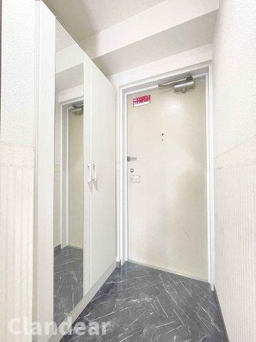 ライオンズマンション金町第5の玄関|ドキドキの新生活も、安心してスタート。ぴったりの住まいを見つけませんか？クランディアが一緒に住まい選びをサポートします‼　まずは、お気軽にお問合せください　＃クランディア