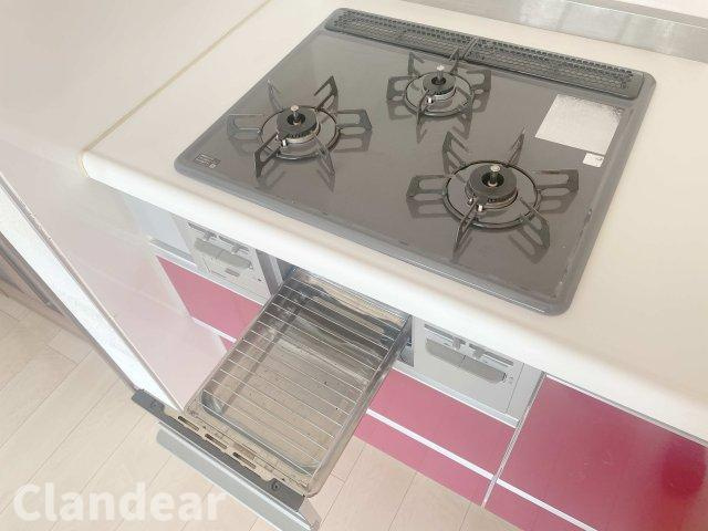 ライオンズマンション金町第5のキッチン|ドキドキの新生活も、安心してスタート。ぴったりの住まいを見つけませんか？クランディアが一緒に住まい選びをサポートします‼　まずは、お気軽にお問合せください　＃クランディア