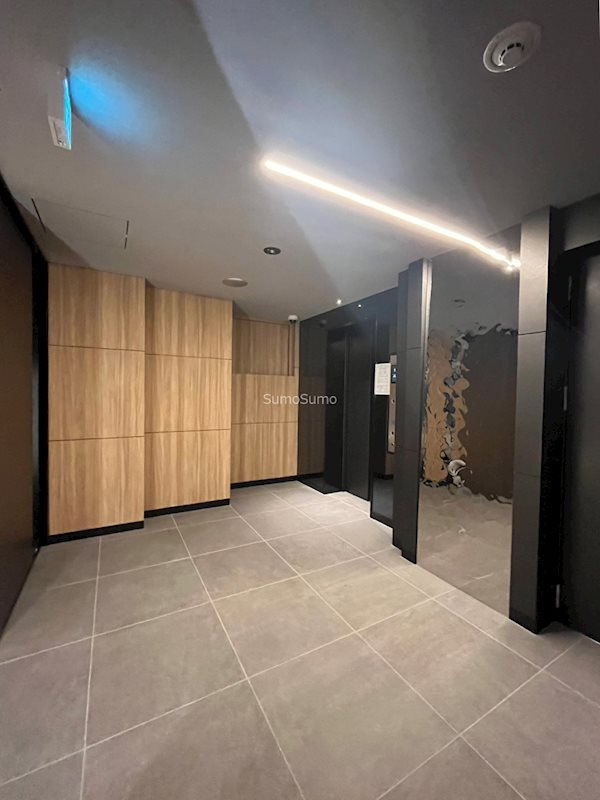 S-RESIDENCE大阪上本町のロビー