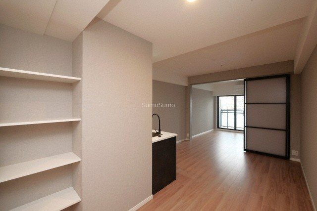 S-RESIDENCE大阪上本町の居間・リビング