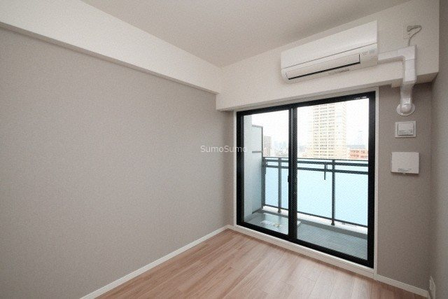 S-RESIDENCE大阪上本町の寝室