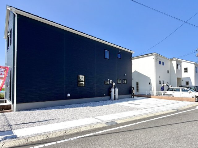 【新築戸建】安中市板鼻　の外観|■外観（3号棟）｜少し気になる！資料請求だけ！大歓迎です♪お気軽に木ノ葉プランニング高崎店までお問い合わせください♪
