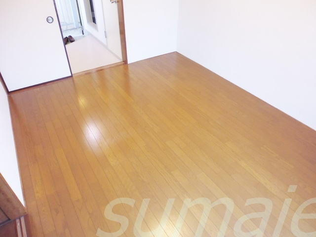 コーポ和の洋室|綺麗な形の使いやすいお部屋