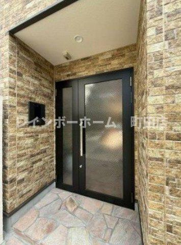 ベイルーム六会※初期費用分割後払いサービス利用可能物件のエントランス|※同施工参考画像