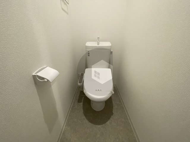 東大阪市岸田堂南町のアパートのトイレ