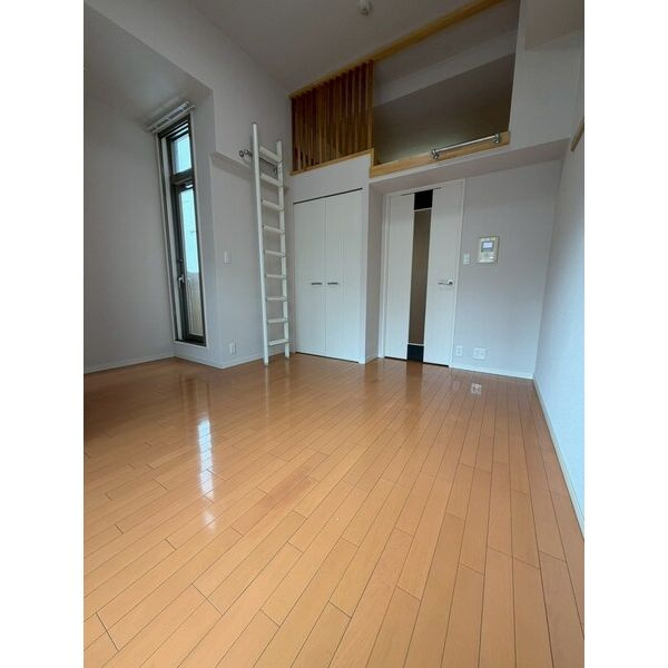 プレサンス名古屋駅前アクシス　名古屋市賃貸　仲介手数料無料の居間・リビング