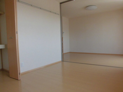 【居間・リビング】 | パークビュー元総社弐番館