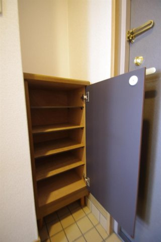フォレストハイム新屋敷の収納