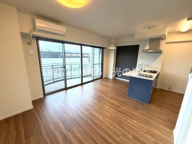 菊池郡菊陽町光の森６丁目の賃貸マンションのその他|こちらの居間で趣味の時間をお楽しみください