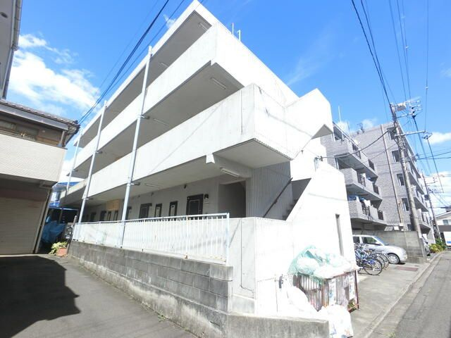 ライジングヒルズの外観