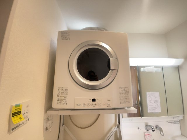 うるま市勝連南風原2期（全3棟）の設備|※同仕様写真です　浴室換気乾燥機標準装備♪
