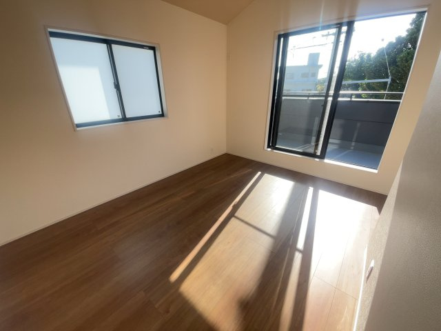 うるま市勝連南風原2期（全3棟）の洋室|※同仕様写真です　
