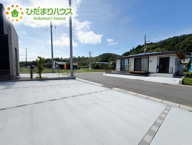 いわき市平下神谷Ⅰ期　新築戸建　3号棟の駐車場|ご家族でお車に乗る方に！駐車場3台分あります！