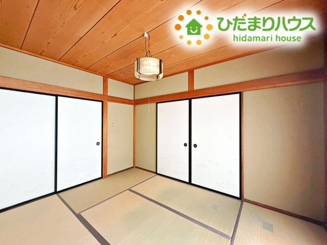 Grace Living いわき｜常磐上湯長谷町釜ノ前　中古戸建の和室|小さなお子さまのいる方におすすめ！リビング横の和室でお子様が遊んでる様子も確認できます(^^)/