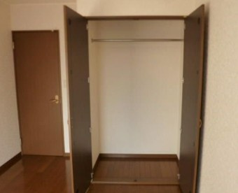 プレジール　エクセランの収納