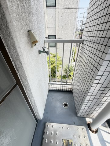 クレッシェンド岸地のその他