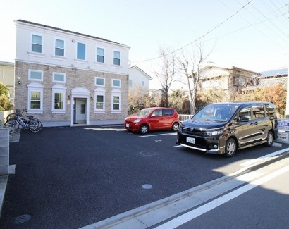 プリマ北本壱番館の駐車場
