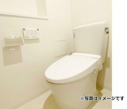 杉並区高井戸東２丁目の賃貸マンションのトイレ