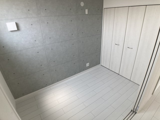 Tio Serenoの洋室|お洒落な壁紙のお部屋です