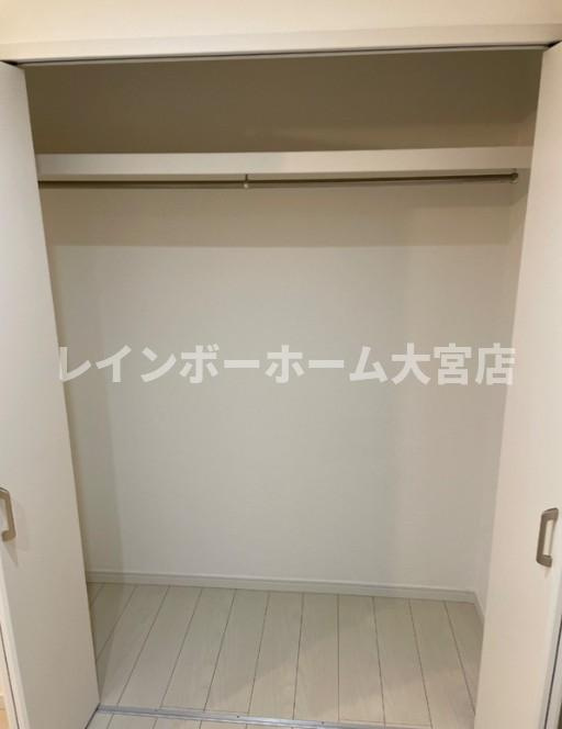 Infoglia Brezzaの収納