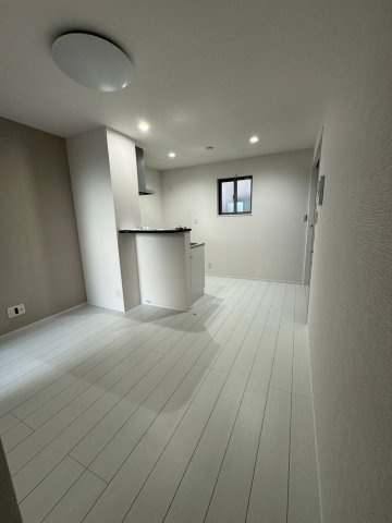 Anecis 橘　名古屋市賃貸　仲介手数料無料の居間・リビング