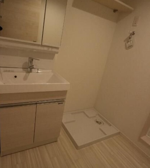 GRANDTIC　東千葉の独立洗面台