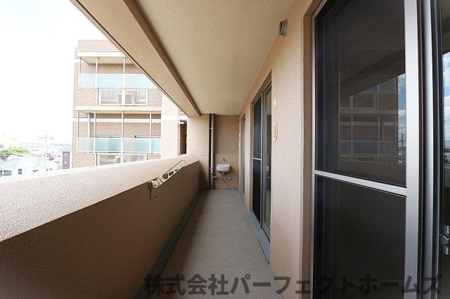 メロディーハイム楠葉7番館のバルコニー|広々としたバルコニーです