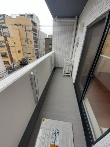 アン　ハヤシ　インクのバルコニー|バルコニー付きです