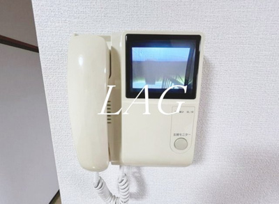 【セキュリティ】 | ハイツ・ＵＵⅤ | モニター付きインターフォンです。