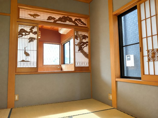 緑区大島エレベーター付バリアフリー邸宅の和室