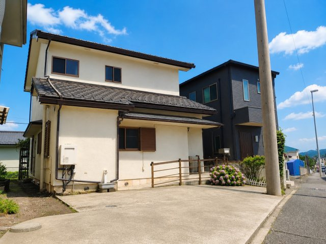 緑区大島エレベーター付バリアフリー邸宅の外観