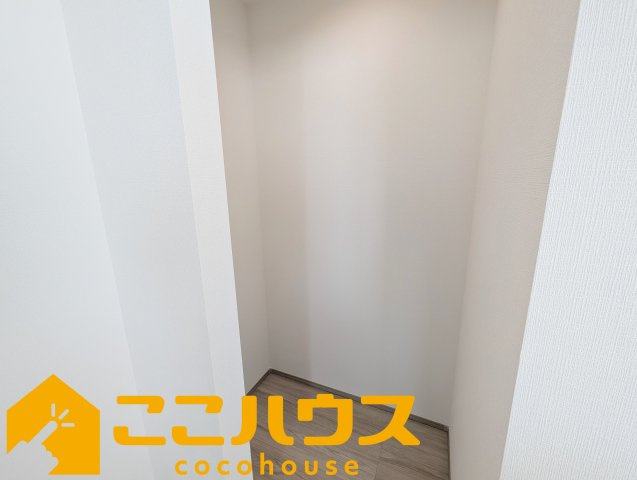 浦添市牧港1丁目332番　新築戸建て　全2棟　B号棟の収納|あると嬉しいパントリー
