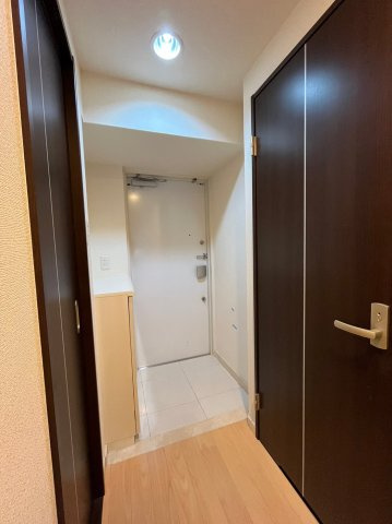 ブラービ南船場の玄関