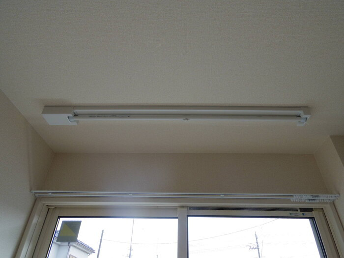 ルピナスヴィラ ABの設備|室内物干し（雨の日などに重宝します）