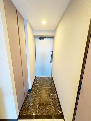 【玄関】GENOVIA竹ノ塚