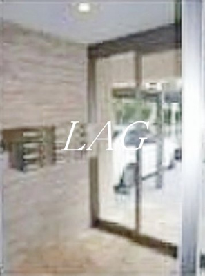 【エントランス】 | 金井ビル | エントランスです。
