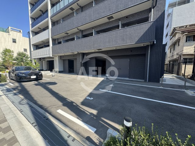 スプランディッド新大阪ウエストの駐車場|スプランディッド新大阪WEST　駐車場