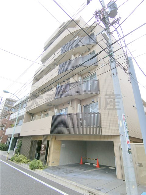 スカイコートパレス大田鵜の木の外観